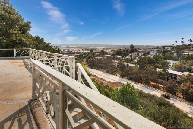 1694 Torrance St, San Diego, CA 92103