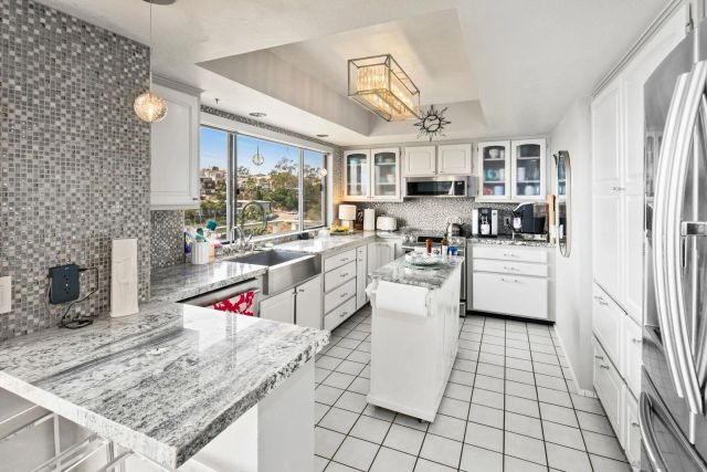 1694 Torrance St, San Diego, CA 92103