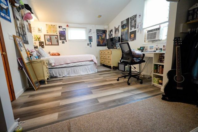 87 Berkshire Dr, Westfield, MA 01085