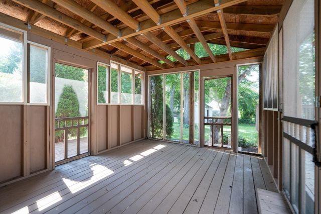 87 Berkshire Dr, Westfield, MA 01085