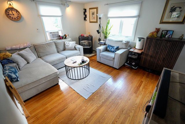 87 Berkshire Dr, Westfield, MA 01085