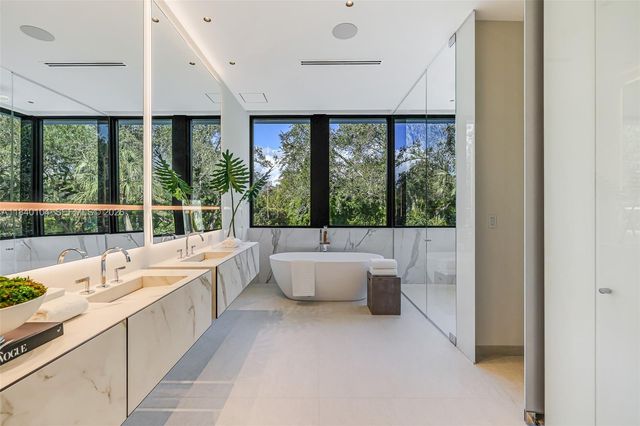 3860 Little Ave, Miami, FL 33133