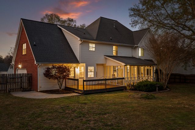 6900 Snow View Lane, Ooltewah, TN 37363