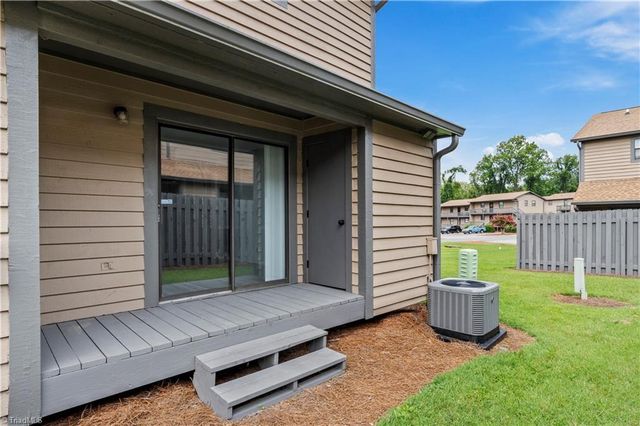 440 Vista Circle A, Winston-salem, NC 27106