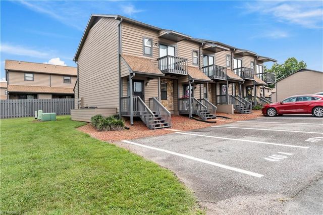 440 Vista Circle A, Winston-salem, NC 27106