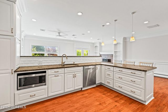 24 Laurelhurst Drive, Brick, NJ 08724