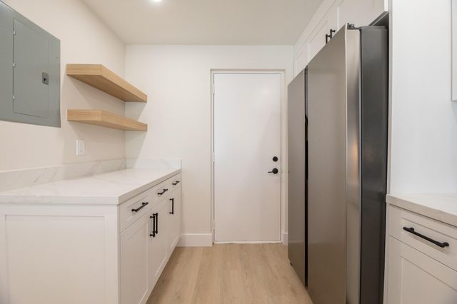 2322 S Cypress Bend Drive 411, Pompano Beach, FL 33069