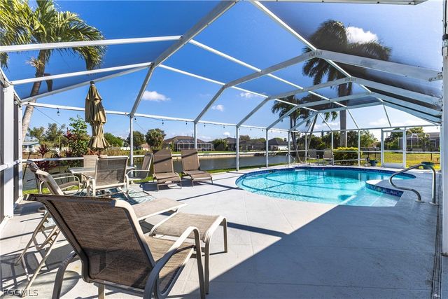 2213 NE 4th ST, Cape Coral, FL 33909
