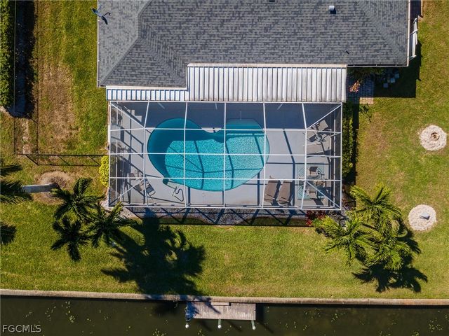 2213 NE 4th ST, Cape Coral, FL 33909