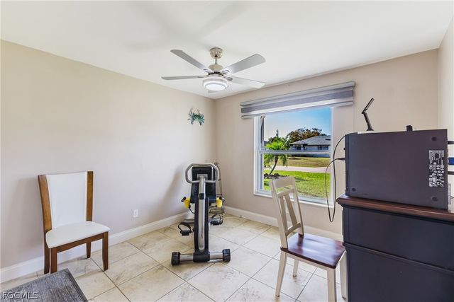 2213 NE 4th ST, Cape Coral, FL 33909