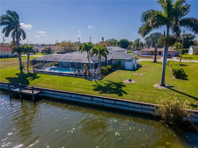 2213 NE 4th ST, Cape Coral, FL 33909