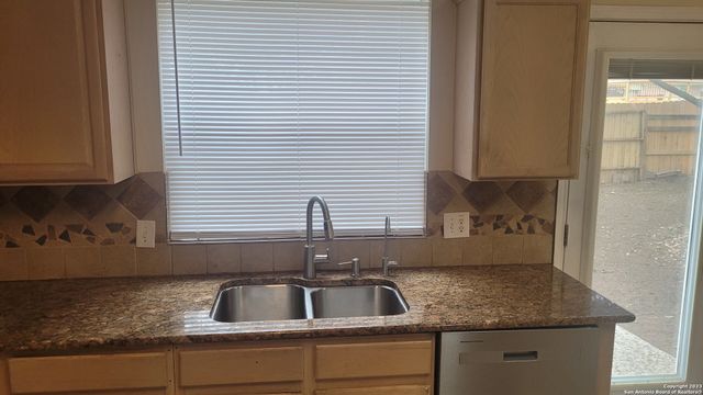 721 Wooded Trail, Schertz, TX 78154