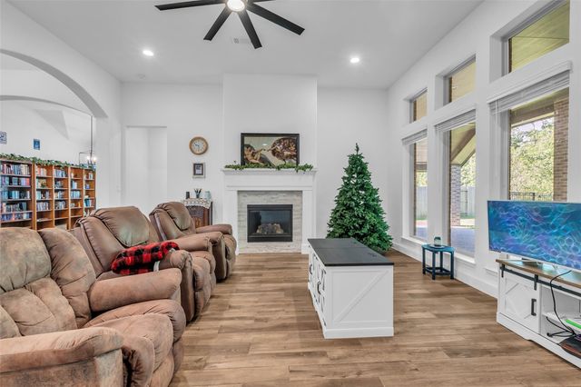 23419 Timbarra Glen Drive, New Caney, TX 77357