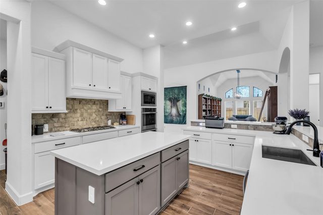 23419 Timbarra Glen Drive, New Caney, TX 77357