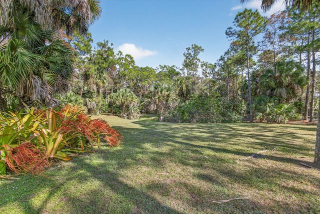 1713 Arabian Drive, Loxahatchee, FL 33470