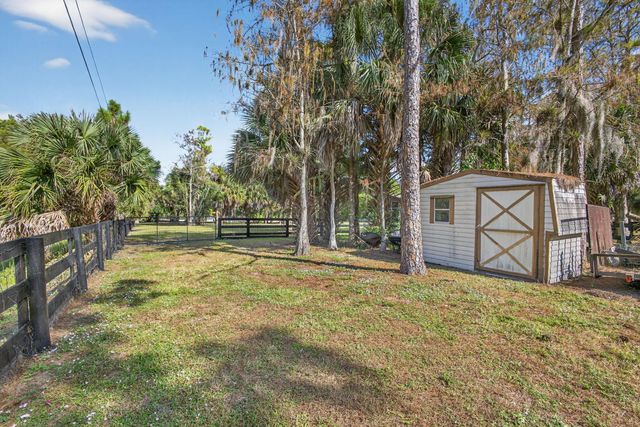 1713 Arabian Drive, Loxahatchee, FL 33470