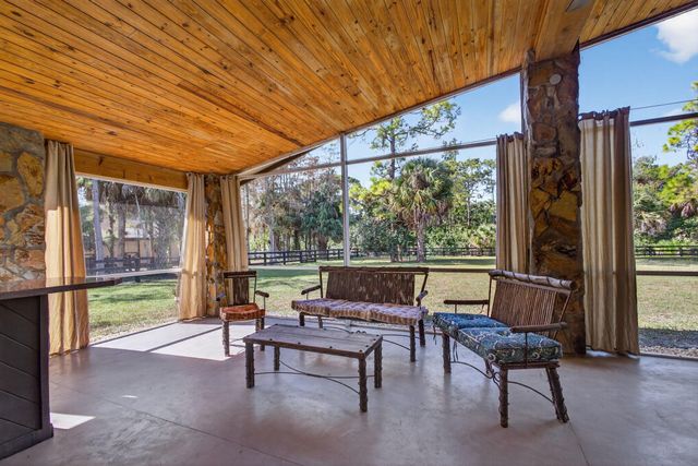 1713 Arabian Drive, Loxahatchee, FL 33470