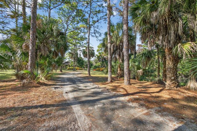 1713 Arabian Drive, Loxahatchee, FL 33470