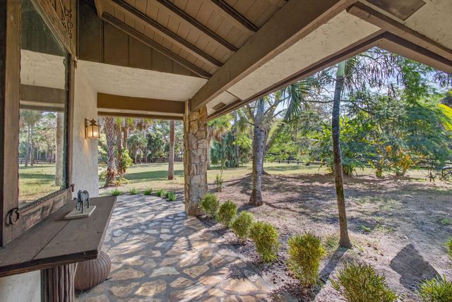 1713 Arabian Drive, Loxahatchee, FL 33470