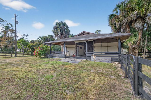 1713 Arabian Drive, Loxahatchee, FL 33470