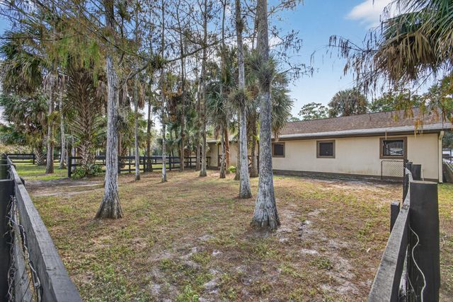 1713 Arabian Drive, Loxahatchee, FL 33470