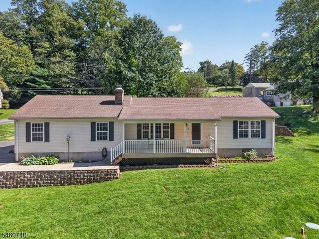 3 High View St, Lebanon Twp., NJ 07830