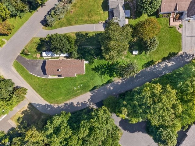3 High View St, Lebanon Twp., NJ 07830