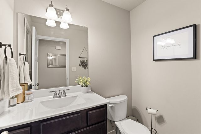 1601 NW Driftwood Drive, Ankeny, IA 50023