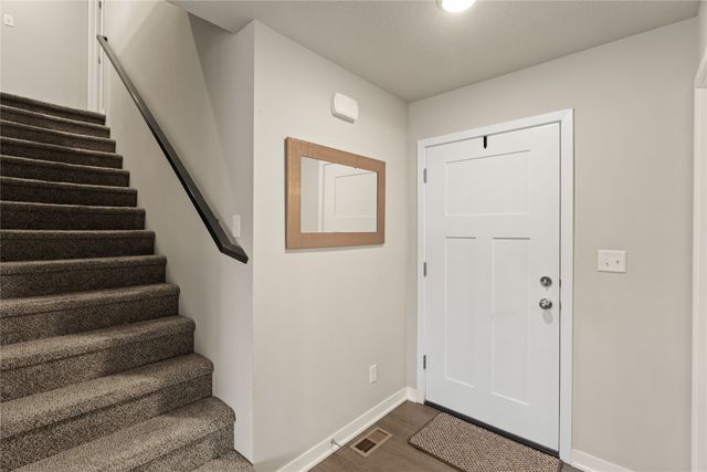 1601 NW Driftwood Drive, Ankeny, IA 50023