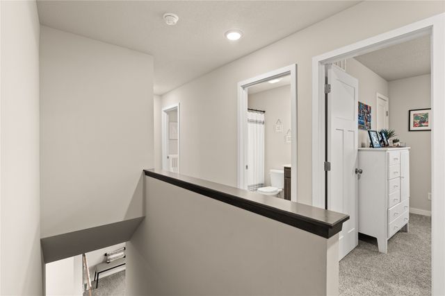 1601 NW Driftwood Drive, Ankeny, IA 50023