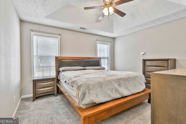 14 Huntington Drive, Grantville, GA 30220