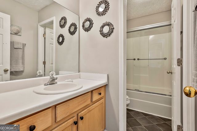 14 Huntington Drive, Grantville, GA 30220