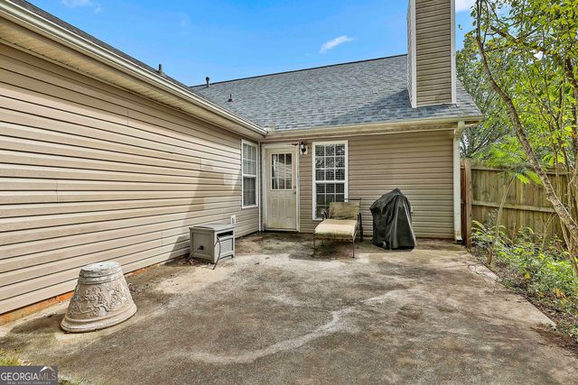 14 Huntington Drive, Grantville, GA 30220