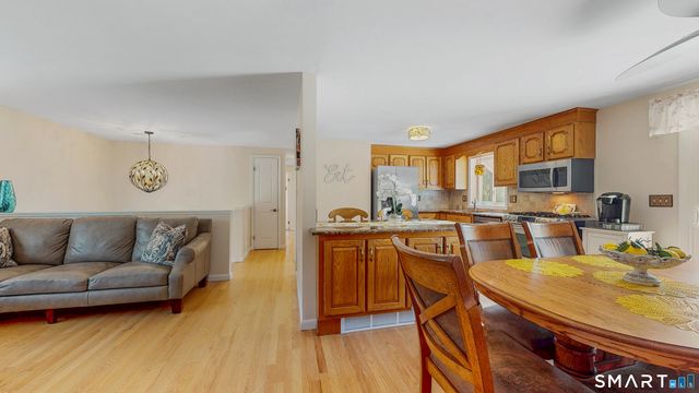 36 Ponderosa Lane, Newington, CT 06111