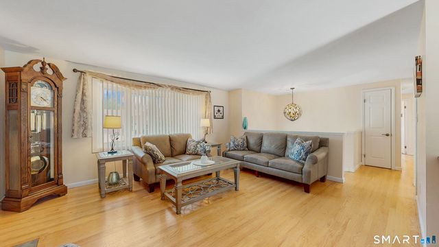 36 Ponderosa Lane, Newington, CT 06111