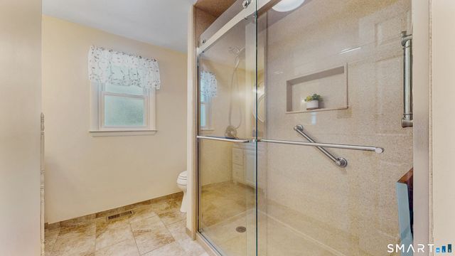 36 Ponderosa Lane, Newington, CT 06111