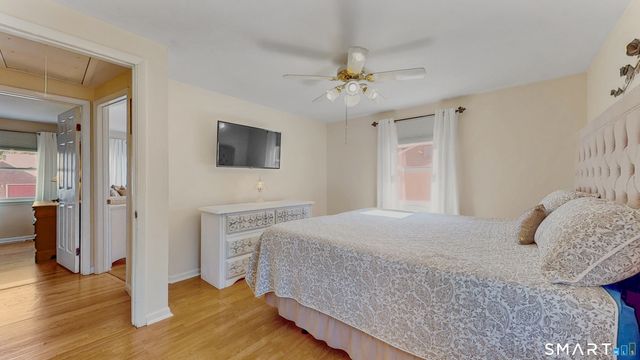 36 Ponderosa Lane, Newington, CT 06111
