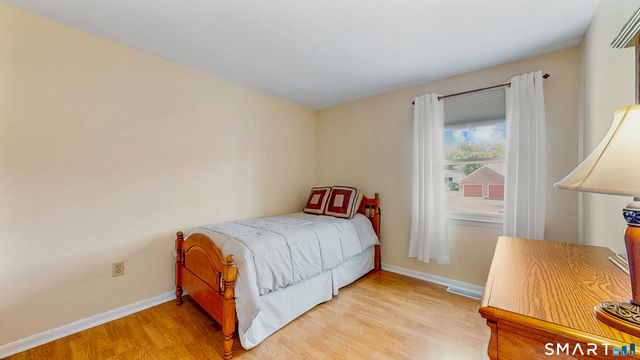 36 Ponderosa Lane, Newington, CT 06111