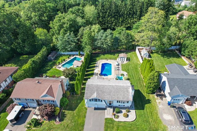 36 Ponderosa Lane, Newington, CT 06111