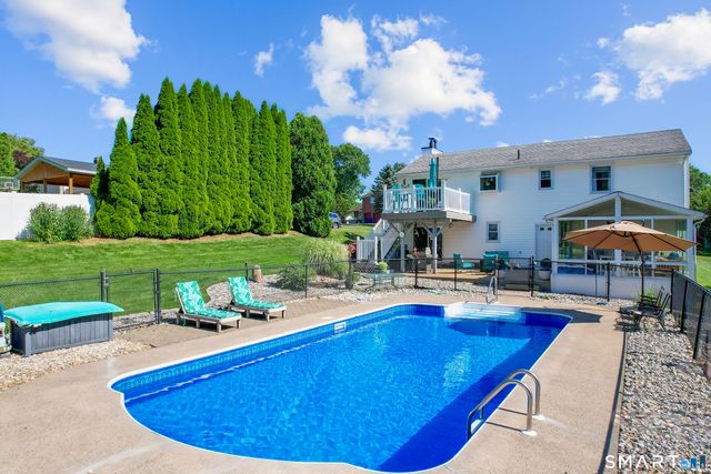 36 Ponderosa Lane, Newington, CT 06111