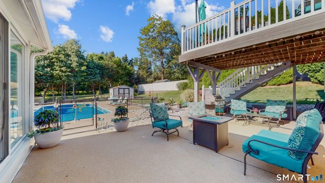 36 Ponderosa Lane, Newington, CT 06111
