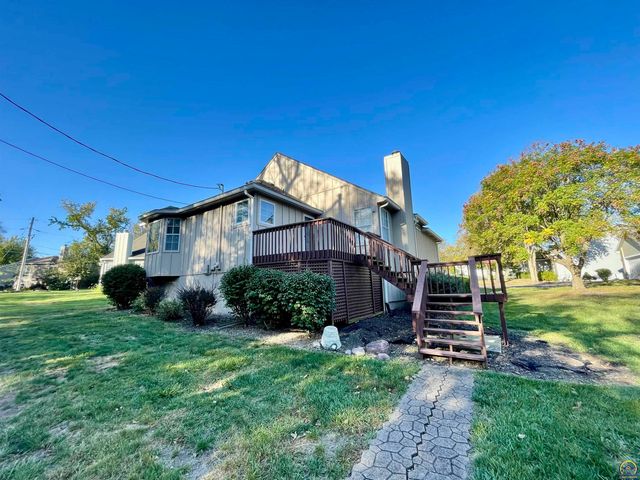 3572 SW Willow Brook DR, Topeka, KS 66614