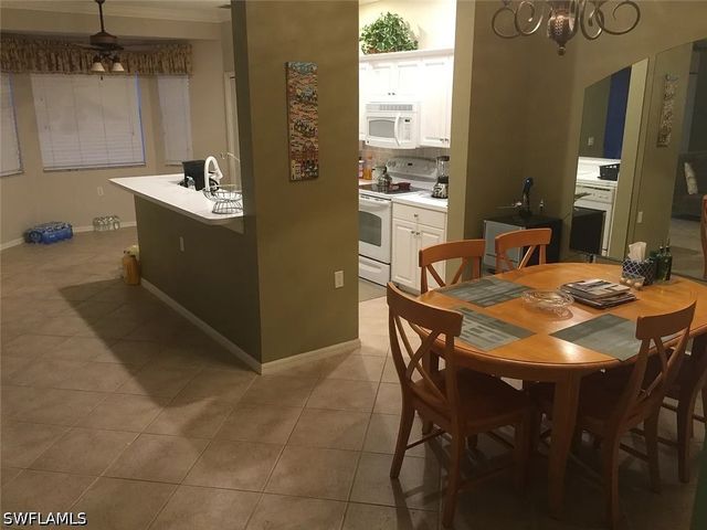 2740 CYPRESS TRACE CIR 2738, Naples, FL 34119