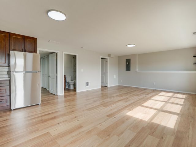 8567 N James Dr, Spokane, WA 99208
