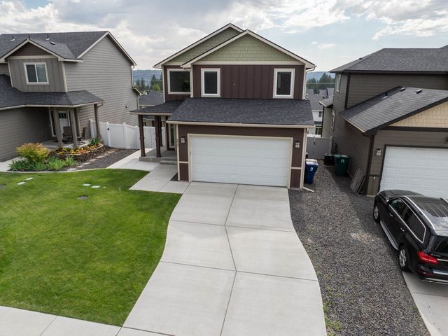 8567 N James Dr, Spokane, WA 99208