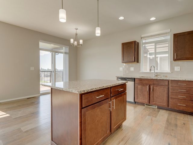 8567 N James Dr, Spokane, WA 99208