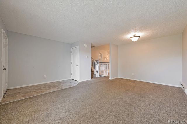 1115 S Truckee Way, Aurora, CO 80017