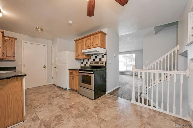 1115 S Truckee Way, Aurora, CO 80017
