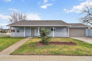 4300 Dry Creek Rd, Sacramento, CA 95838