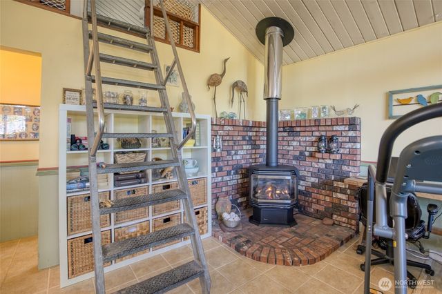 209 Canal Drive SE, Ocean Shores, WA 98569